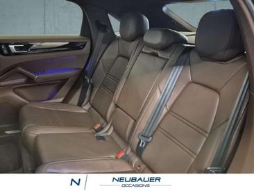 Porsche Cayenne III Turbo S — photo 11