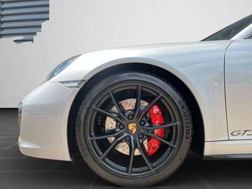 Porsche 991 II GTS — photo 8