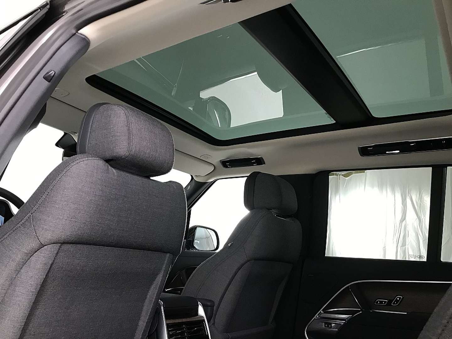 Land Rover Range Rover HSE P510e - 2023 - Joinsteer - #25