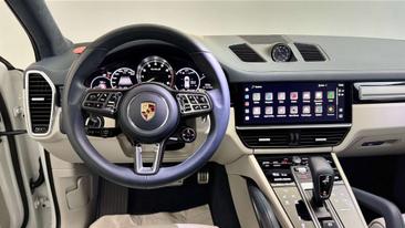 Porsche Cayenne III Turbo S — photo 29
