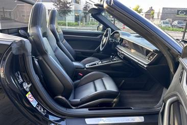 Porsche 992 I Carrera 4S — photo 13