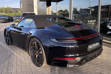 Porsche 992 I Carrera 4S — photo 28