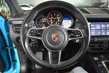 Porsche Macan Electrique GTS — photo 14