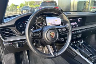 Porsche 992 I Carrera 4S — photo 35