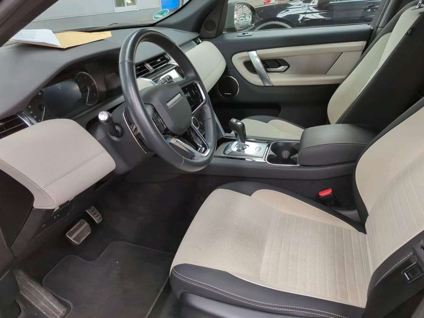 Land Rover Discovery Sport D200 R-Dynamic SE - 2023 - Joinsteer - #4