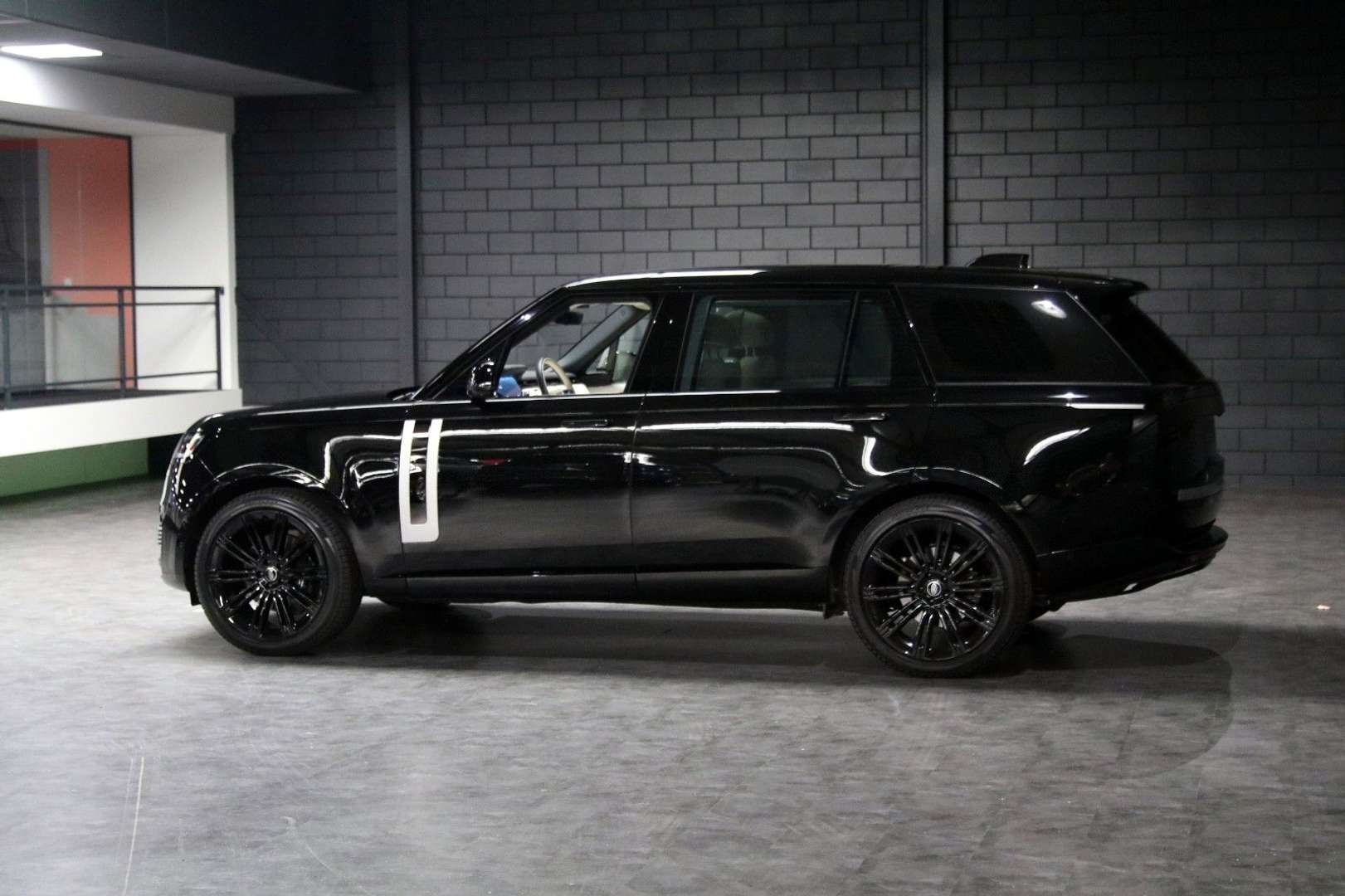 Land Rover Range Rover D350 Autobiography SV Edition - 2022 - Joinsteer - #5