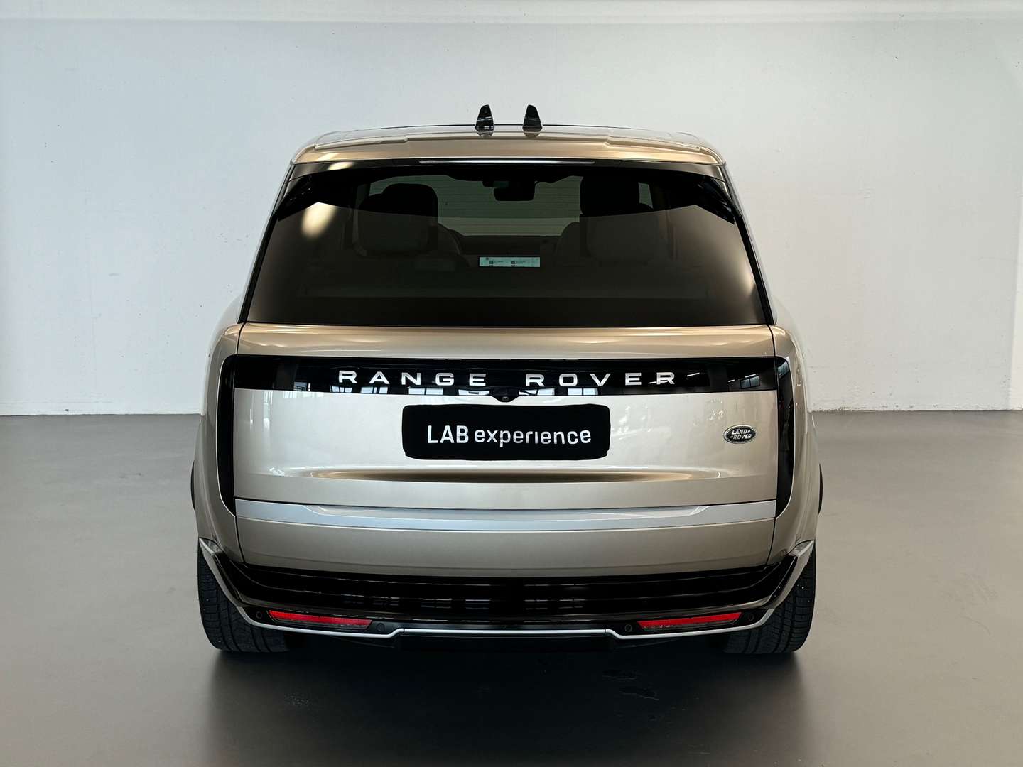 Land Rover Range Rover D350 Autobiography - 2023 - Joinsteer - #4
