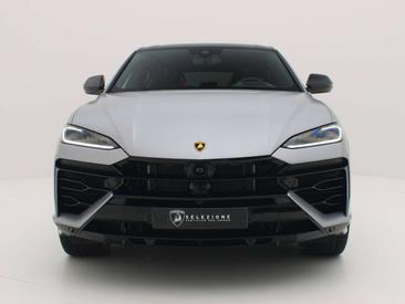 Lamborghini Urus — photo 7
