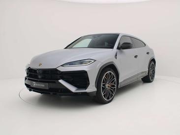 Lamborghini Urus — photo 14
