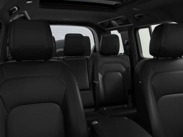 Land Rover Defender 110 D300 X-Dynamic SE AHK 7Sitz Pano HUD — photo 6