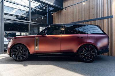 Land Rover Range Rover SV SVO Colour Bespoke P550e SV PHEV