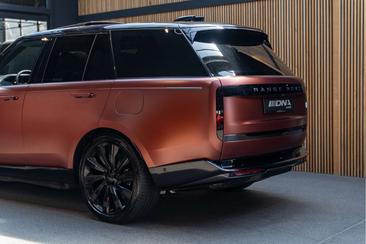 Land Rover Range Rover SV SVO Colour Bespoke P550e SV PHEV — photo 12