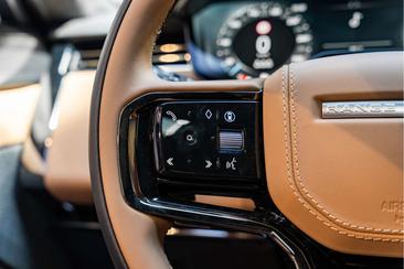 Land Rover Range Rover Sport Autobiography P550e — photo 32