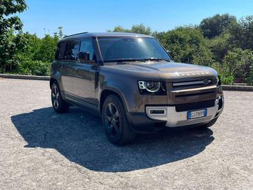 Land Rover Defender 110 SE 3.0d I6 Mhev 200cv — photo 2