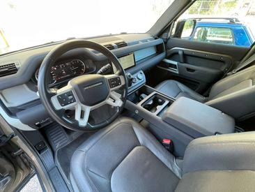 Land Rover Defender 110 SE 3.0d I6 Mhev 200cv — photo 9