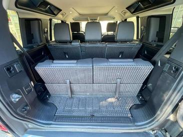 Land Rover Defender 110 SE 3.0d I6 Mhev 200cv — photo 14
