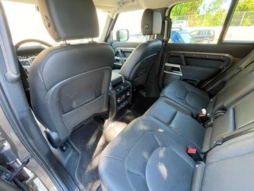 Land Rover Defender 110 SE 3.0d I6 Mhev 200cv — photo 15