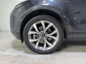 Land Rover Range Rover Evoque P300e Plug In Hybrid — photo 7