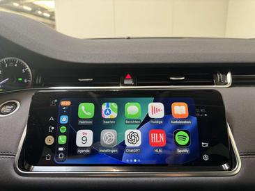 Land Rover Range Rover Evoque P300e Plug In Hybrid — photo 16
