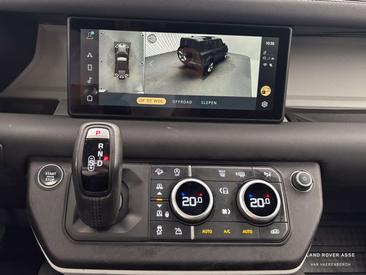 Land Rover Defender 110 D250 SE AWD Auto 24MY Gris — photo 13