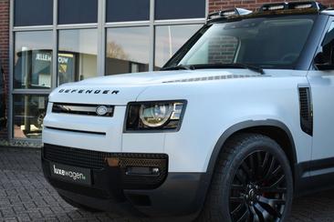 Land Rover Defender 110 D250 3.0 SE — photo 20