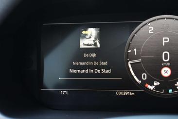 Land Rover Defender 110 D250 3.0 SE — photo 49