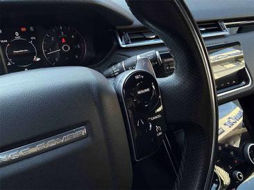 Land Rover Range Rover Velar R-Dynamic 2.0d I4 — photo 12