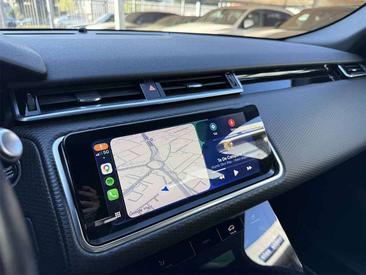 Land Rover Range Rover Velar R-Dynamic 2.0d I4 — photo 21