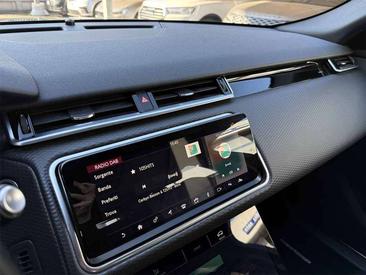 Land Rover Range Rover Velar R-Dynamic 2.0d I4 — photo 22