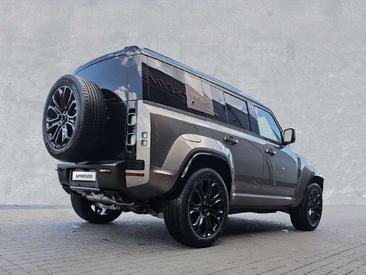 Land Rover Defender 110 OCTA Bronze P635 AWD — photo 2