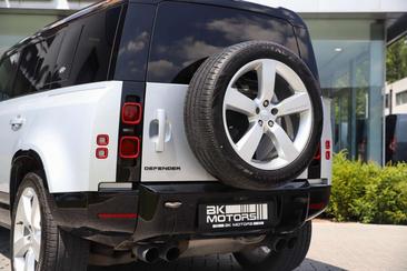 Land Rover Defender 110 P400e — photo 14