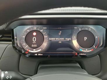 Land Rover Range Rover Sport D250 — photo 17