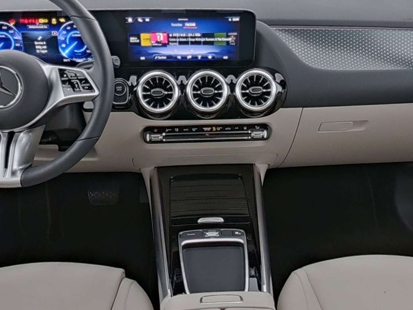 Mercedes EQA 300 Progressive Advanced - 2024 - Joinsteer - #6