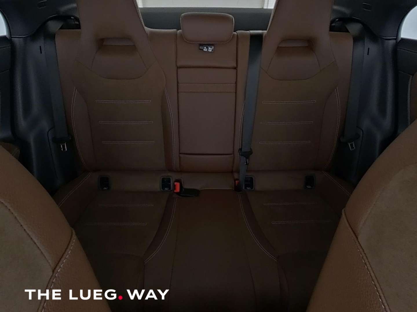 Mercedes CLA 180 AMG Line - 2025 - Joinsteer - #4