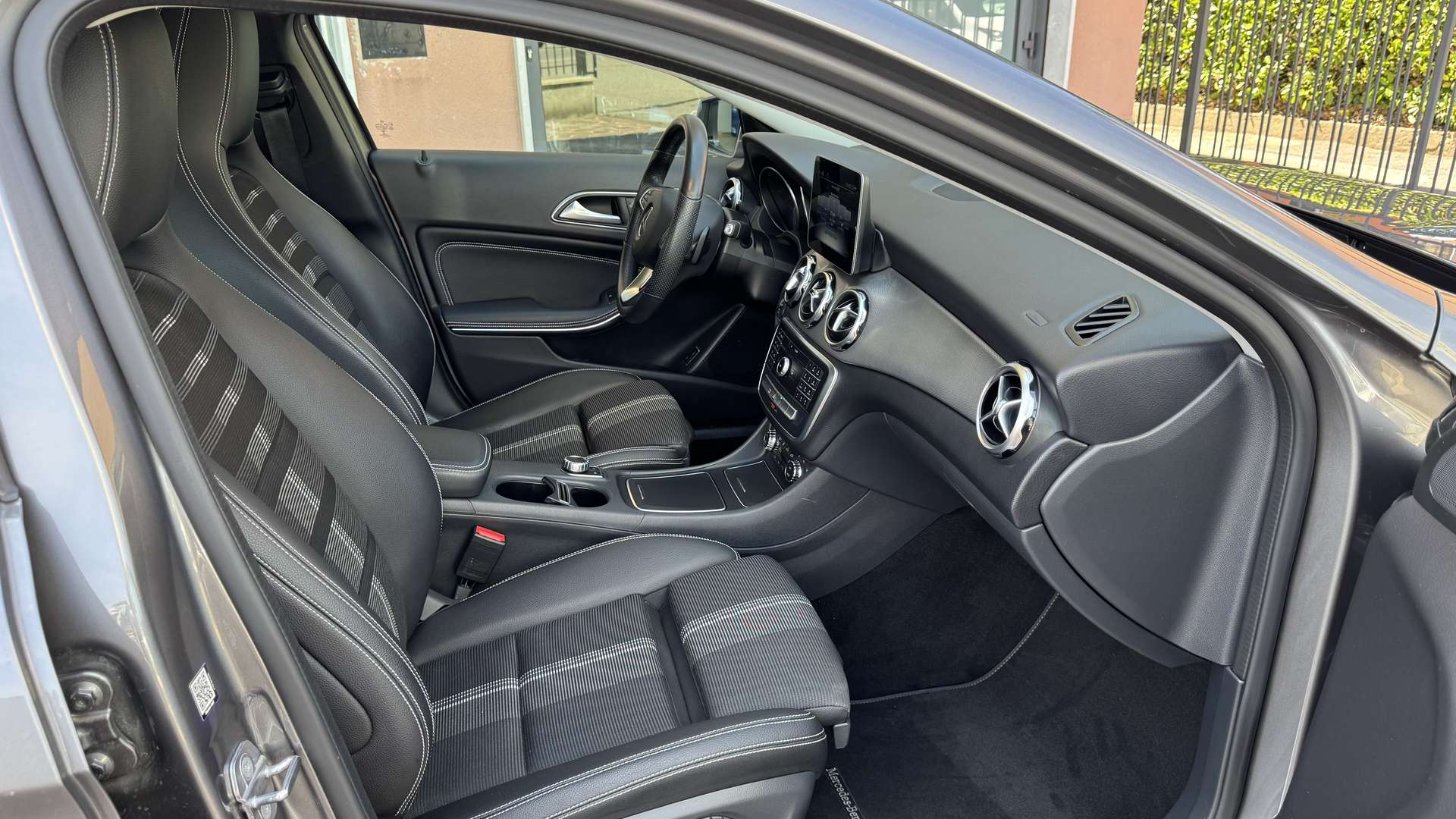 Mercedes GLA 200 Premium Sport - 2020 - Joinsteer - #12
