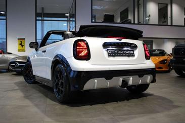 Mini Cabrio John Cooper Works — photo 24