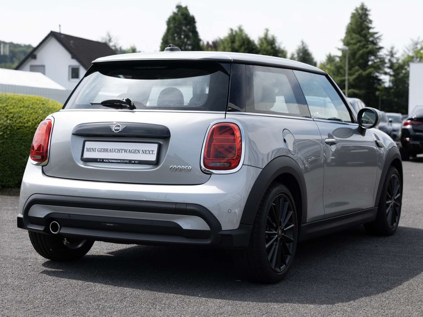 Mini Cooper Essential One - 2024 - Joinsteer - #1