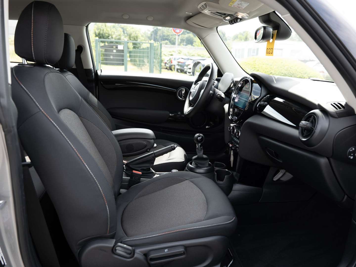 Mini Cooper Essential One - 2024 - Joinsteer - #4