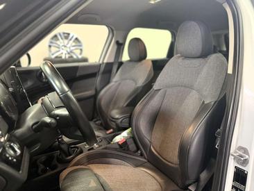Mini Countryman COOPER SE — photo 14