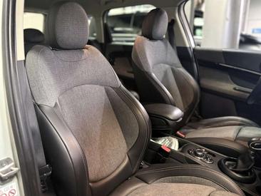 Mini Countryman COOPER SE — photo 21