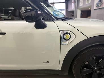 Mini Countryman COOPER SE — photo 23