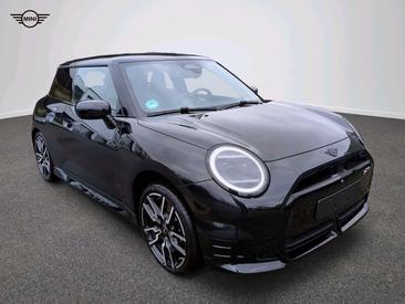 Mini Cooper SE JCW — photo 14