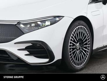 Mercedes EQS 450+ AMG Line — photo 11