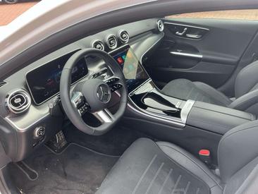 Mercedes Classe C 200 Night Edition — photo 8