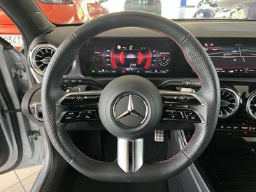 Mercedes Classe A 180 AMG Line — photo 6