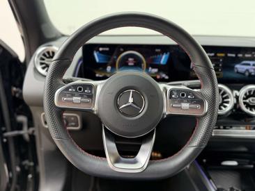 Mercedes GLB 35 AMG 35 — photo 6
