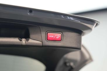 Mercedes GLA 250 Year Edition — photo 11