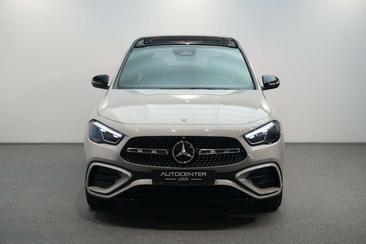 Mercedes GLA 250 Year Edition — photo 13