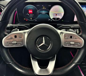 Mercedes GLB 200 AMG Line — photo 25