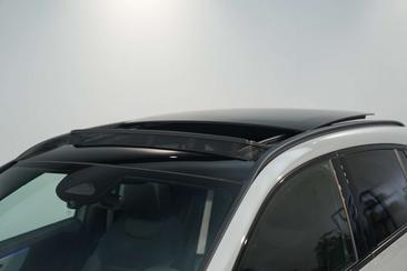 Mercedes GLA 250 Year Edition — photo 20